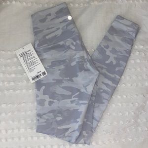 White/Grey camo Lululemon Wunder Under Leggings